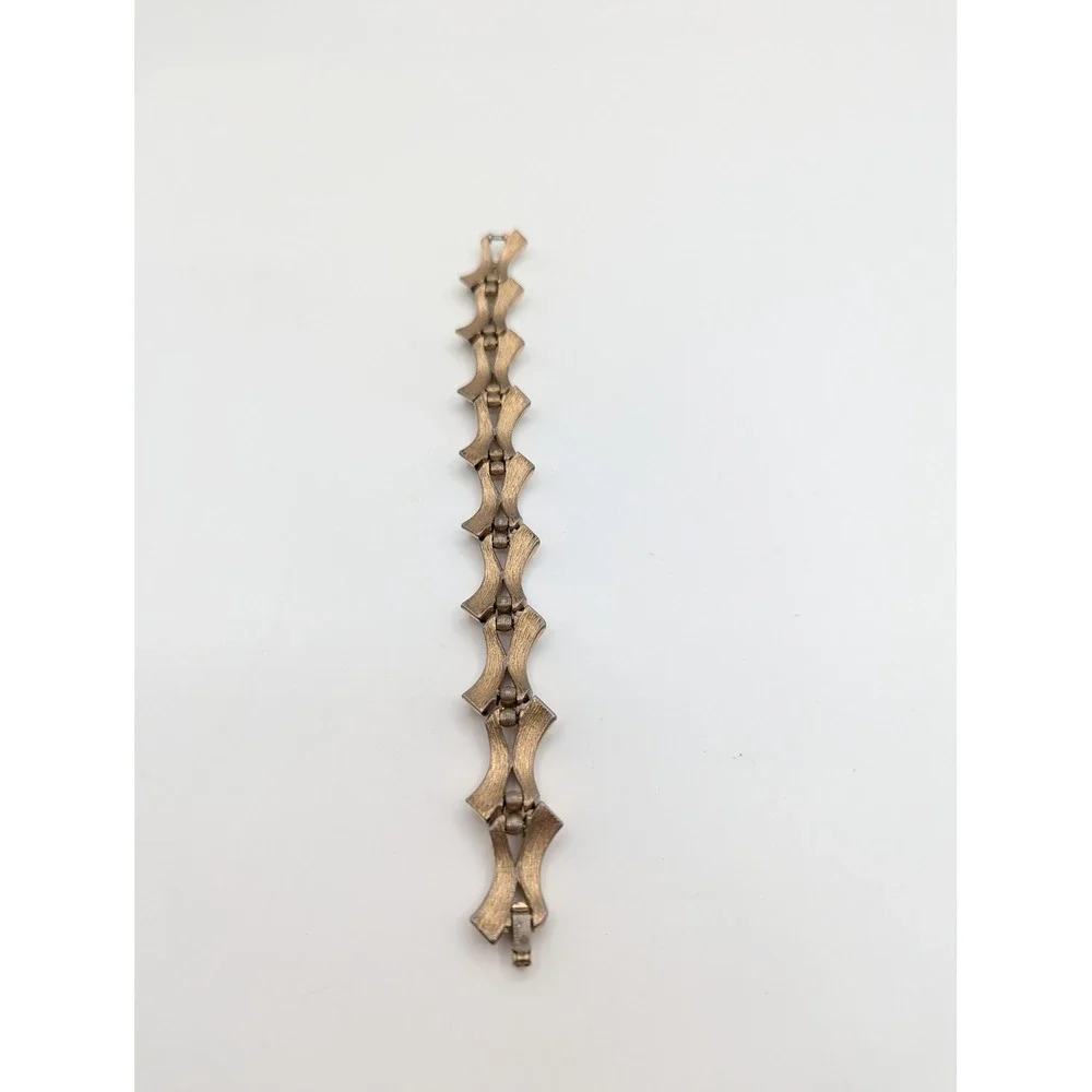 Trifari vintage crown